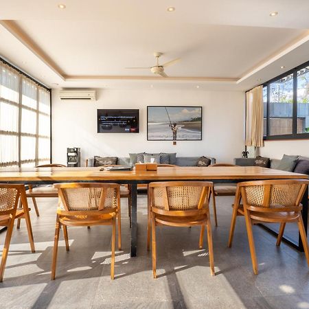 Brand New 5 Bedroom Villa Enclosed Living Room Canggu Canggu (Bali) Exterior photo