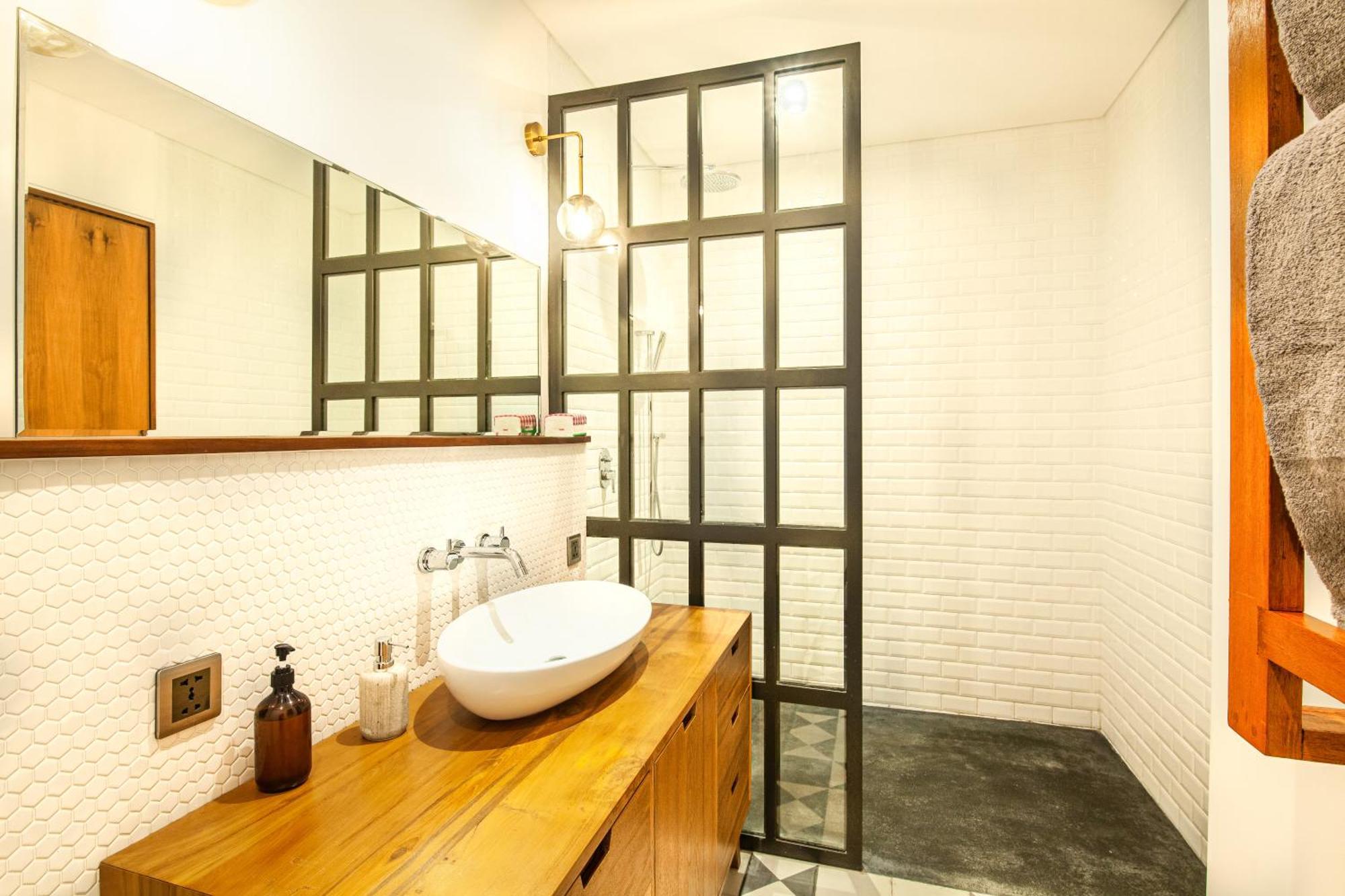 Brand New 5 Bedroom Villa Enclosed Living Room Canggu Canggu (Bali) Exterior photo